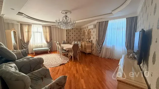 Kirayə verilir 3 otaqlı yeni tikili 140 m² — Bakı, Yasamal 3 otaq 140.00 m²