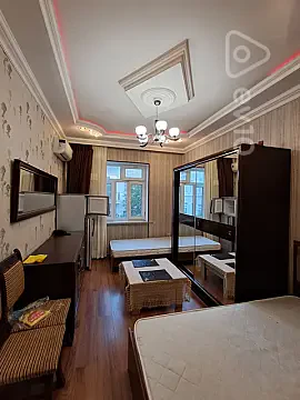 Kirayə verilir 1 otaqlı köhnə tikili 20 m² — Bakı, Nəsimi 1 otaq 20.00 m²