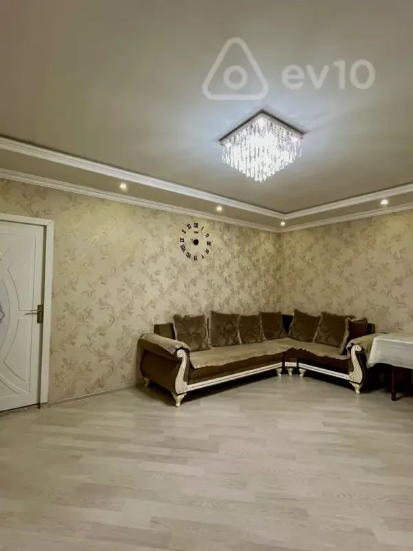 Satılır 5 otaqlı həyət evi 120 m²
