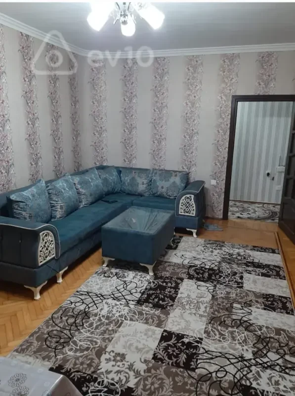 Kirayə verilir 2 otaqlı yeni tikili 67 m²