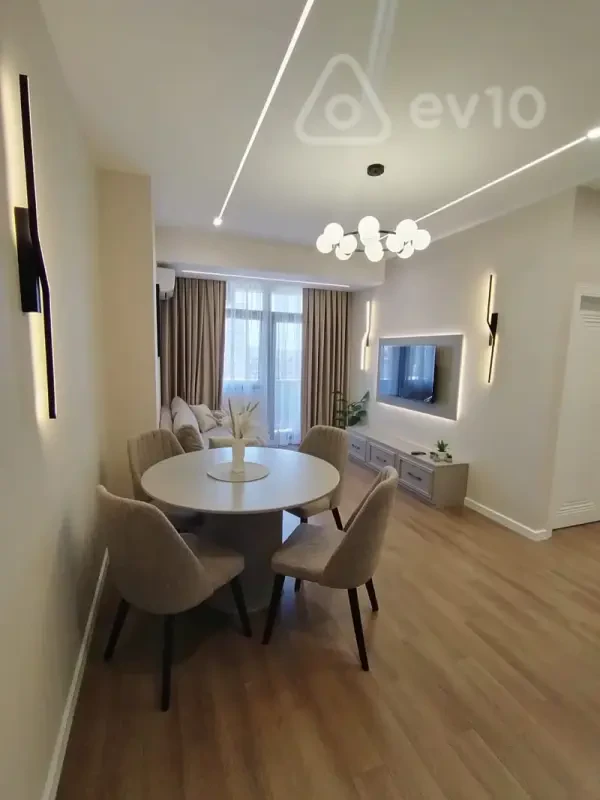 Kirayə verilir 2 otaqlı yeni tikili 60 m²