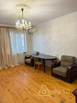 Kirayə verilir 2 otaqlı köhnə tikili 65 m² — Bakı, Nizami 2 otaq 65.00 m²