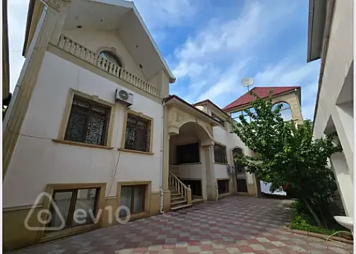 Satılır 11 otaqlı həyət evi 1050 m² — Bakı, Binəqədi 11 otaq 1050.00 m²