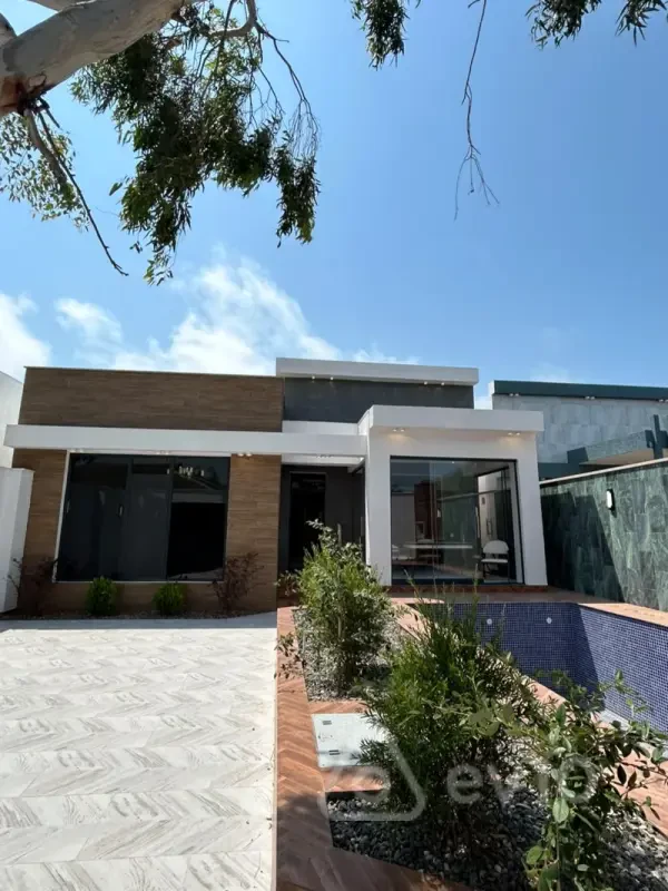 Satılır 4 otaqlı həyət evi 150 m²