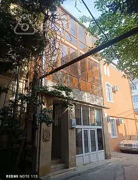 Kirayə verilir 6 otaqlı ofis 250 m² — Bakı, Nərimanov 6 otaq 250.00 m²