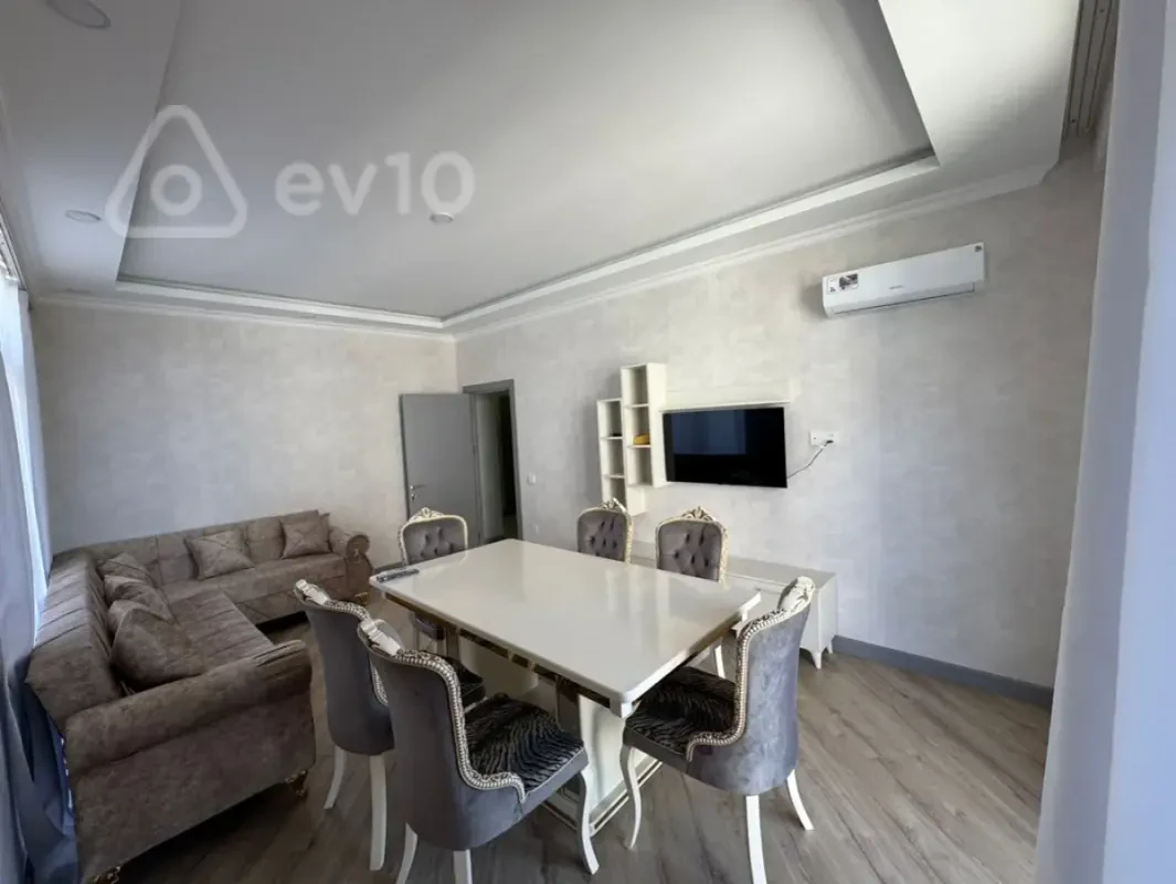 Kirayə verilir 3 otaqlı yeni tikili 100 m²