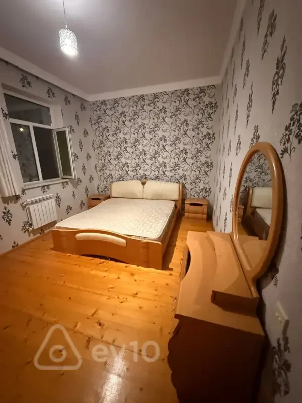 Kirayə verilir 4 otaqlı həyət evi 125 m²