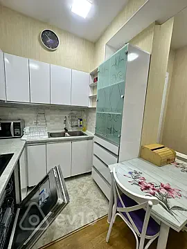 Kirayə verilir 3 otaqlı yeni tikili 90 m² — Bakı, Yasamal 3 otaq 90.00 m²