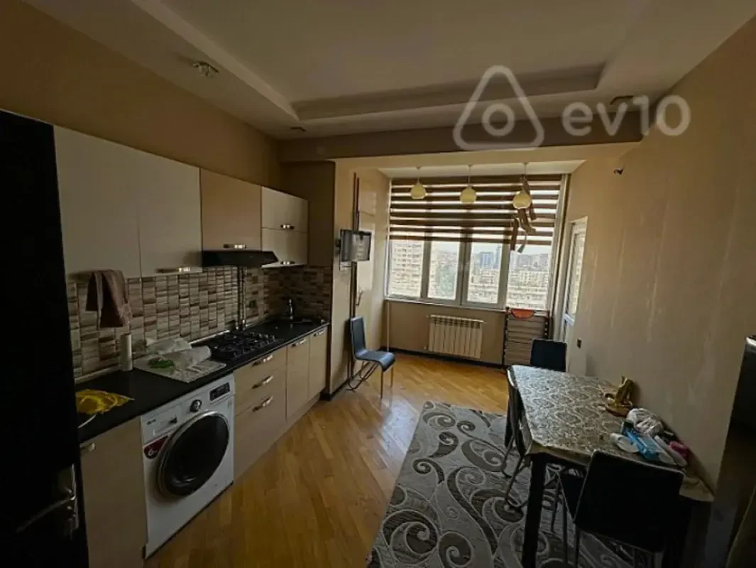 Satılır 2 otaqlı yeni tikili 85 m²