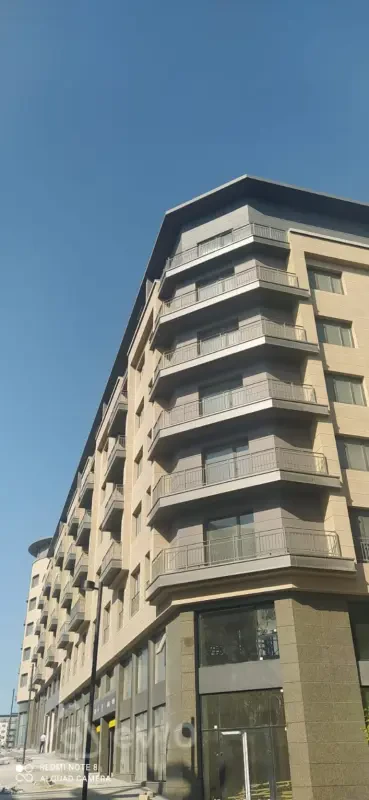 Satılır 33 otaqlı yeni tikili 128 m²
