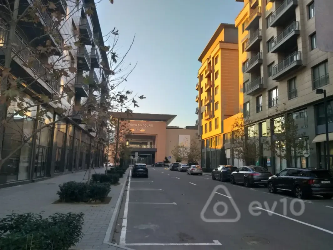 Satılır 3 otaqlı yeni tikili 128 m²