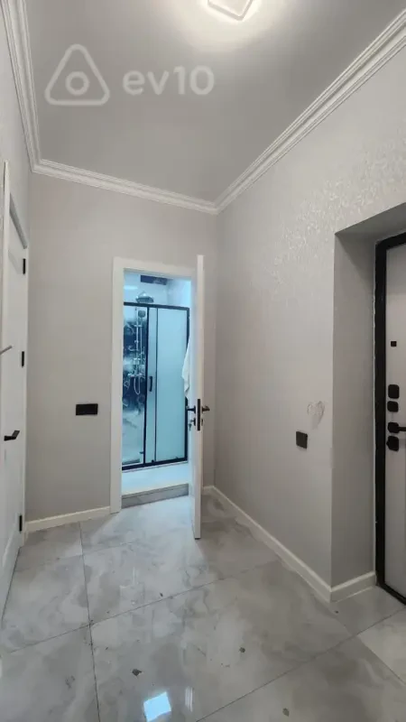 Kirayə verilir 2 otaqlı yeni tikili 55 m²