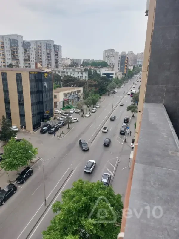 Satılır 4 otaqlı yeni tikili 202 m²