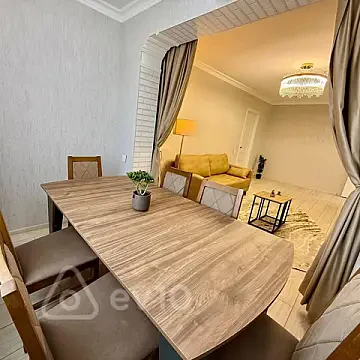 Kirayə verilir 2 otaqlı köhnə tikili 50 m² — Bakı, Nizami 2 otaq 50.00 m²