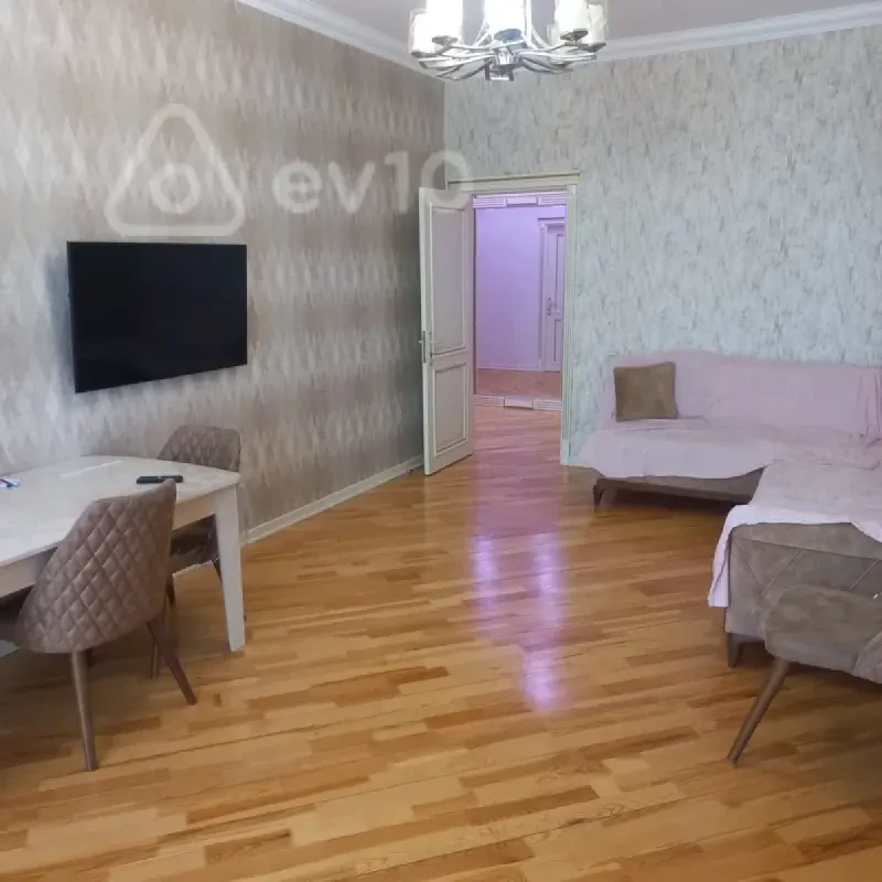 Kirayə verilir 2 otaqlı yeni tikili 90 m²