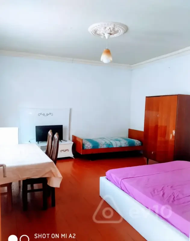 Kirayə verilir 1 otaqlı köhnə tikili 30 m²