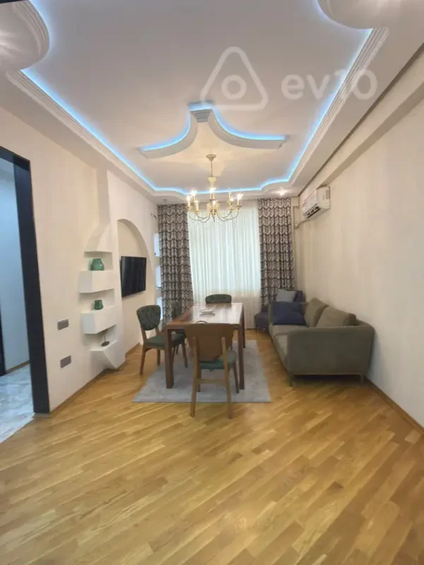 Kirayə verilir 2 otaqlı yeni tikili 70 m²