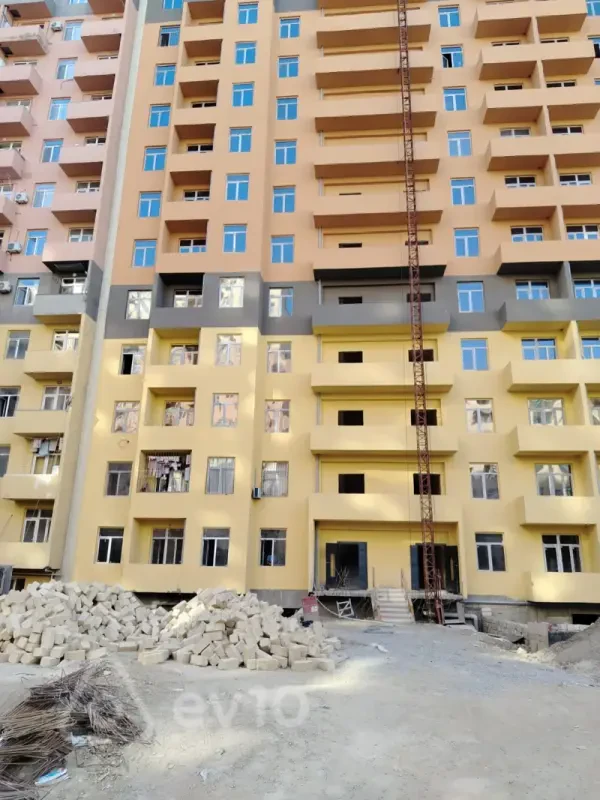 Satılır 2 otaqlı yeni tikili 80 m²
