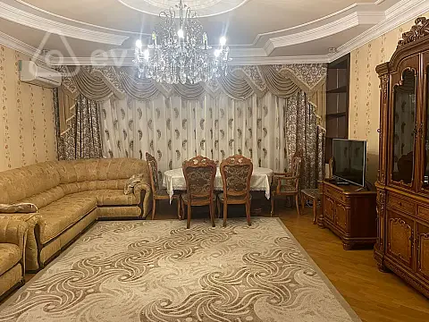 Kirayə verilir 3 otaqlı yeni tikili 147 m² — Bakı, Xətai 3 otaq 147.00 m²