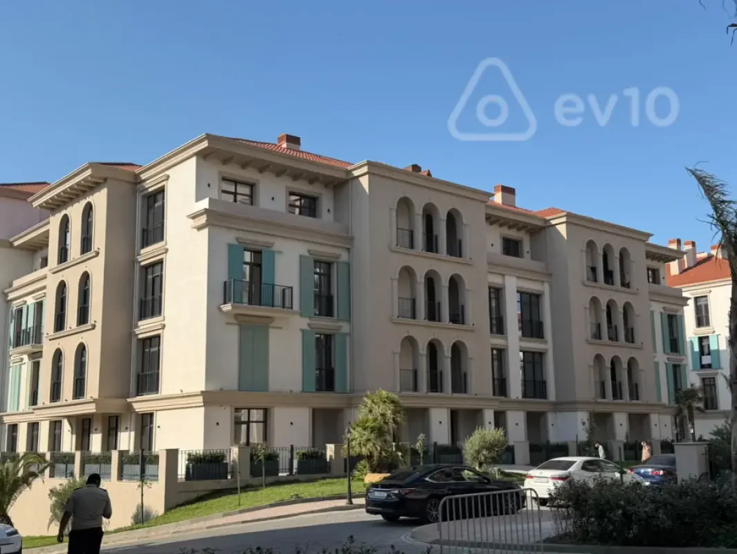 Satılır 3 otaqlı yeni tikili 86 m²