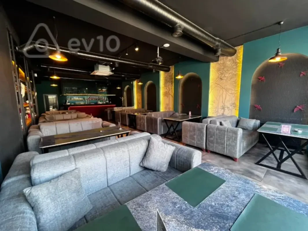 Kirayə verilir mənzil 400 m²