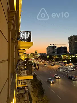 Satılır 3 otaqlı köhnə tikili 85 m² — Bakı, Nərimanov 3 otaq 85.00 m²