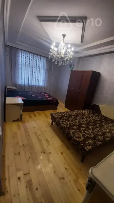 Kirayə verilir 2 otaqlı yeni tikili 80 m²