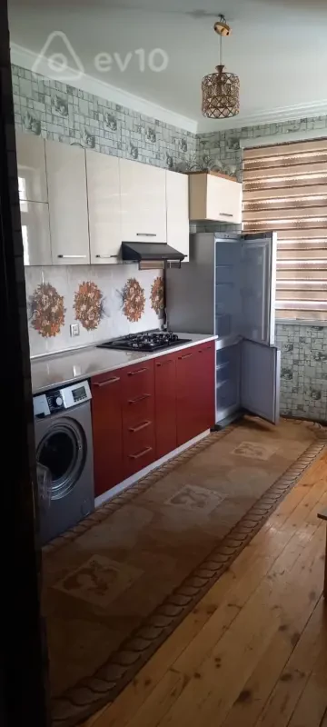 Kirayə verilir 2 otaqlı yeni tikili 70 m²