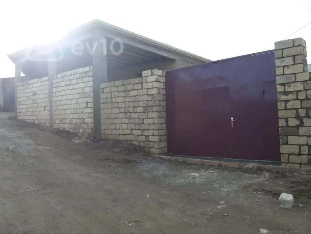 Satılır 4 otaqlı həyət evi 110 m²
