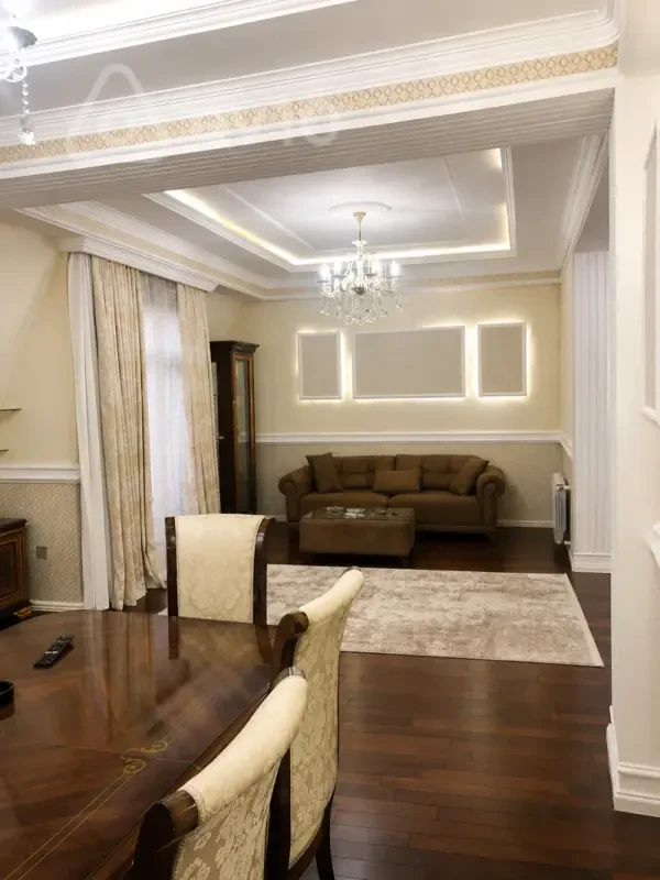 Satılır 2 otaqlı yeni tikili 110 m²