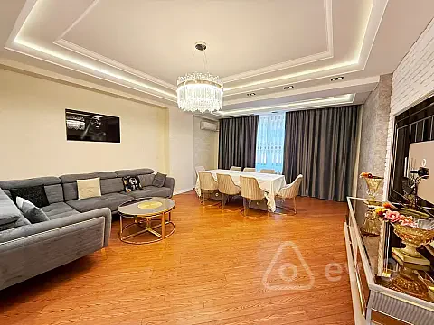 Kirayə verilir 3 otaqlı yeni tikili 125 m² — Bakı, Yasamal 3 otaq 125.00 m²