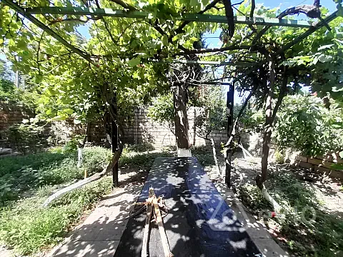 Kirayə verilir 3 otaqlı həyət evi 220 m² — Bakı, Nərimanov 3 otaq 220.00 m²