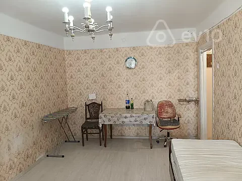 Kirayə verilir 1 otaqlı köhnə tikili 35 m² — Bakı, Yasamal 1 otaq 35.00 m²