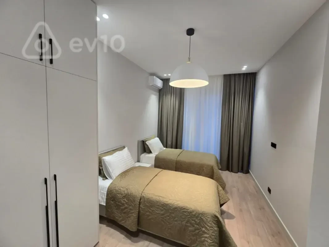 Kirayə verilir 3 otaqlı yeni tikili 110 m²