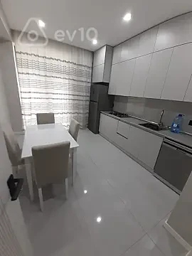Kirayə verilir 2 otaqlı yeni tikili 80 m² — Bakı, Nizami 2 otaq 80.00 m²