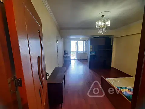 Kirayə verilir 1 otaqlı köhnə tikili 50 m² — Bakı, Nərimanov 1 otaq 50.00 m²