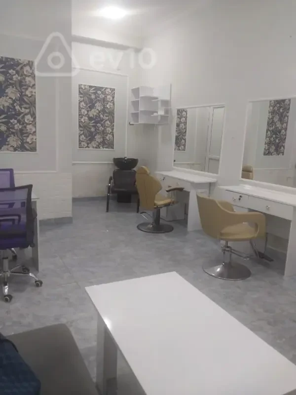 Kirayə verilir mənzil 27 m²