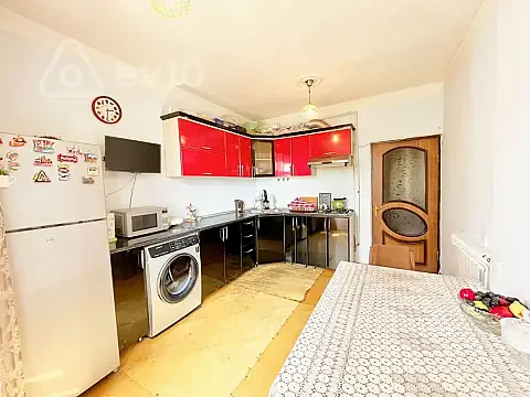 Kirayə verilir 2 otaqlı köhnə tikili 65 m² — Bakı, Suraxanı 2 otaq 65.00 m²