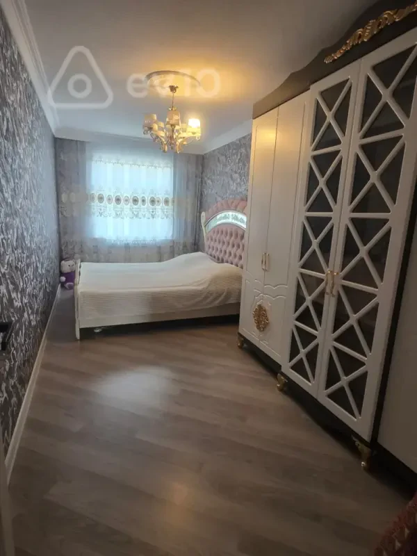 Satılır 2 otaqlı köhnə tikili 46 m²