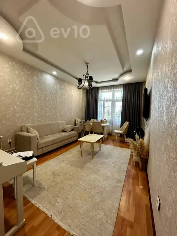 Satılır 2 otaqlı yeni tikili 65 m²