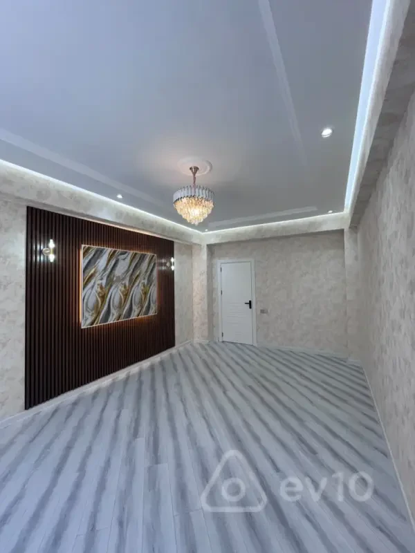 Satılır 2 otaqlı yeni tikili 57 m²