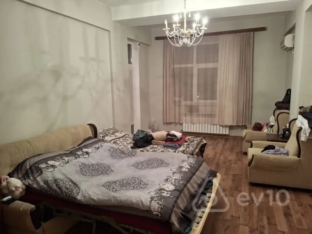 Kirayə verilir 2 otaqlı yeni tikili 90 m²