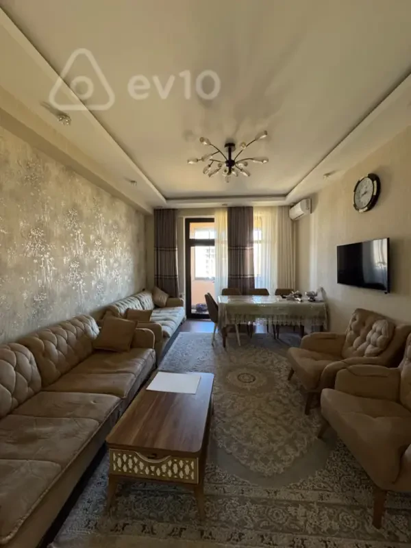 Satılır 3 otaqlı yeni tikili 120 m²