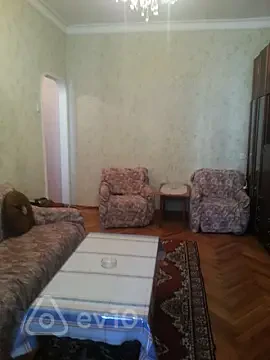 Kirayə verilir 2 otaqlı köhnə tikili 57 m² — Bakı, Yasamal 2 otaq 57.00 m²