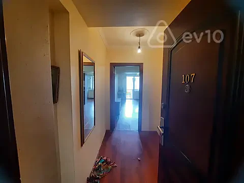 Kirayə verilir 1 otaqlı köhnə tikili 50 m² — Bakı, Nərimanov 1 otaq 50.00 m²