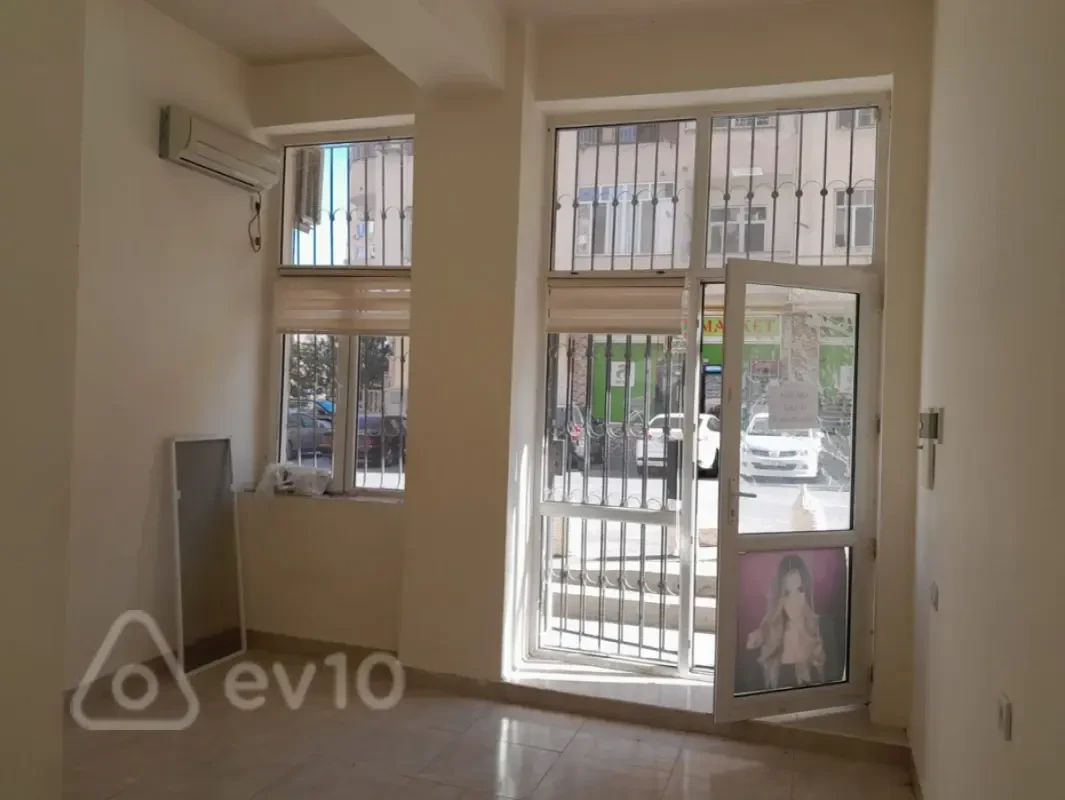 Kirayə verilir mənzil 25 m²