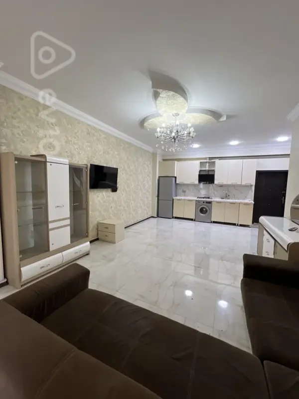 Kirayə verilir 2 otaqlı yeni tikili 67 m²