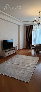 Kirayə verilir 4 otaqlı yeni tikili 220 m² — Bakı, Yasamal 4 otaq 220.00 m²