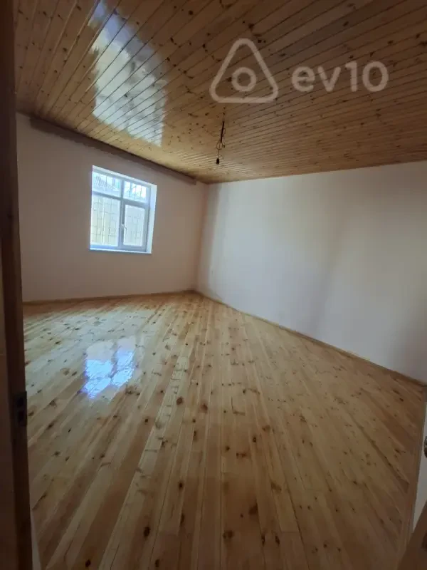 Kirayə verilir 5 otaqlı həyət evi 100 m²