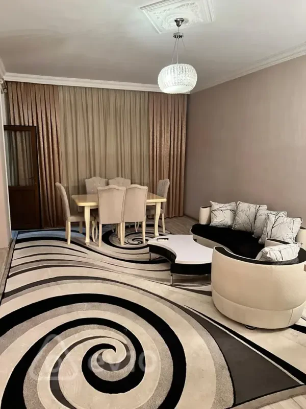 Kirayə verilir 2 otaqlı yeni tikili 75 m²